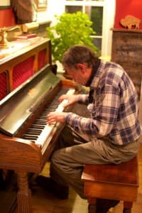 John Mionczynski