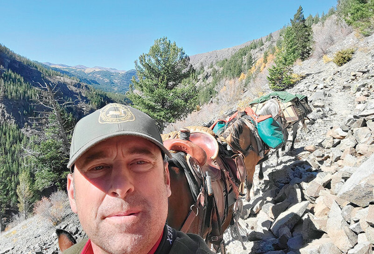 Tony Mong with a pack string