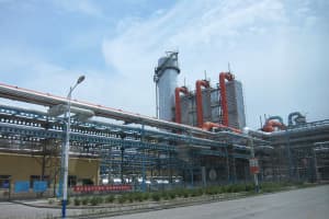 A huge complex in China's coal producing region converts coal to higher value liquids and gases, but does not capture and utilize CO2 emissions. (Dustin Bleizeffer/WyoFile)