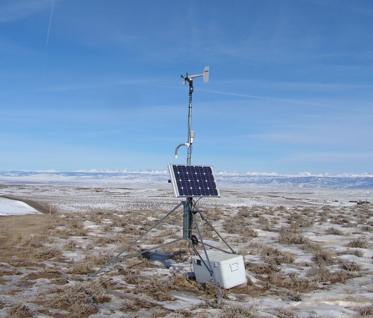 Winter ozone spikes near Pinedale prompt health advisories WyoFile
