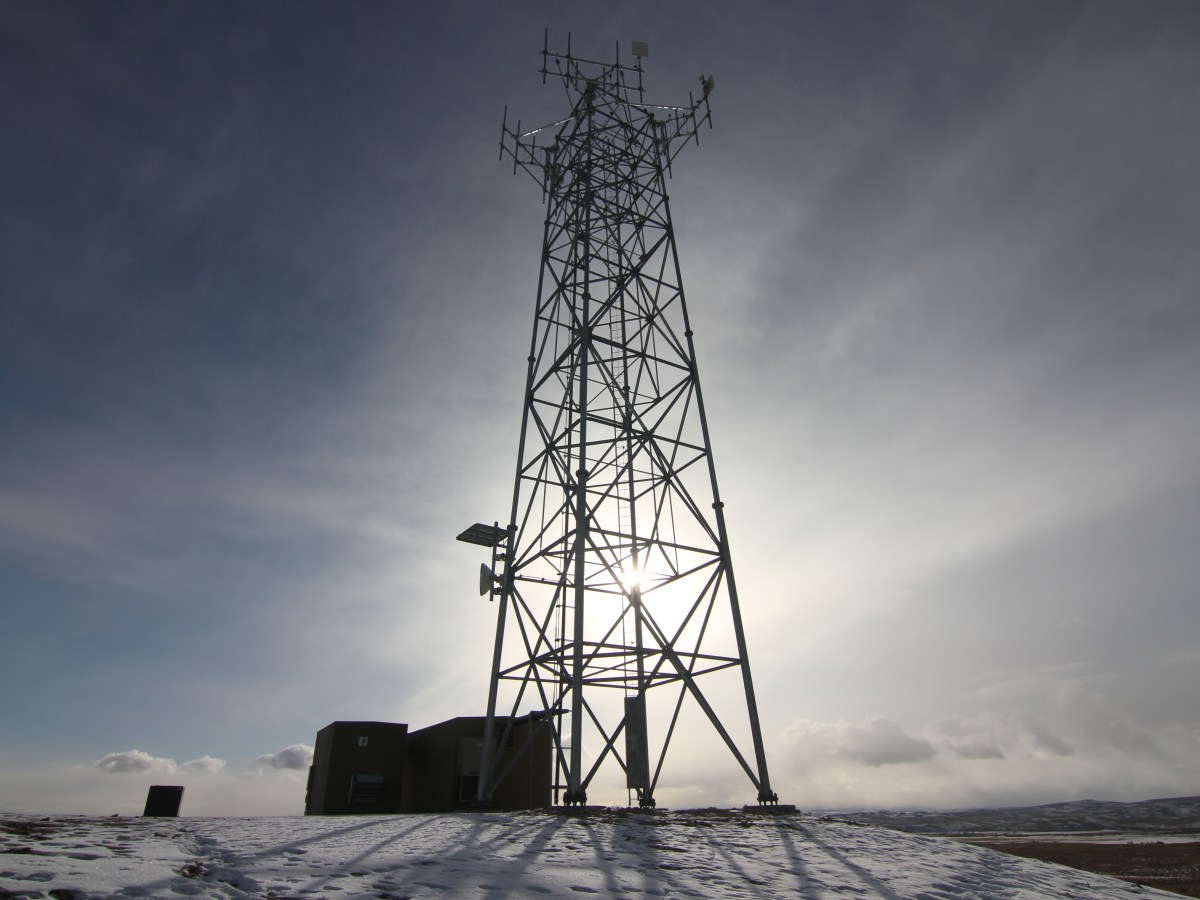Wyoming wants to designate the ‘Path of the Pronghorn.’ But will that keep the migration corridor safe?
