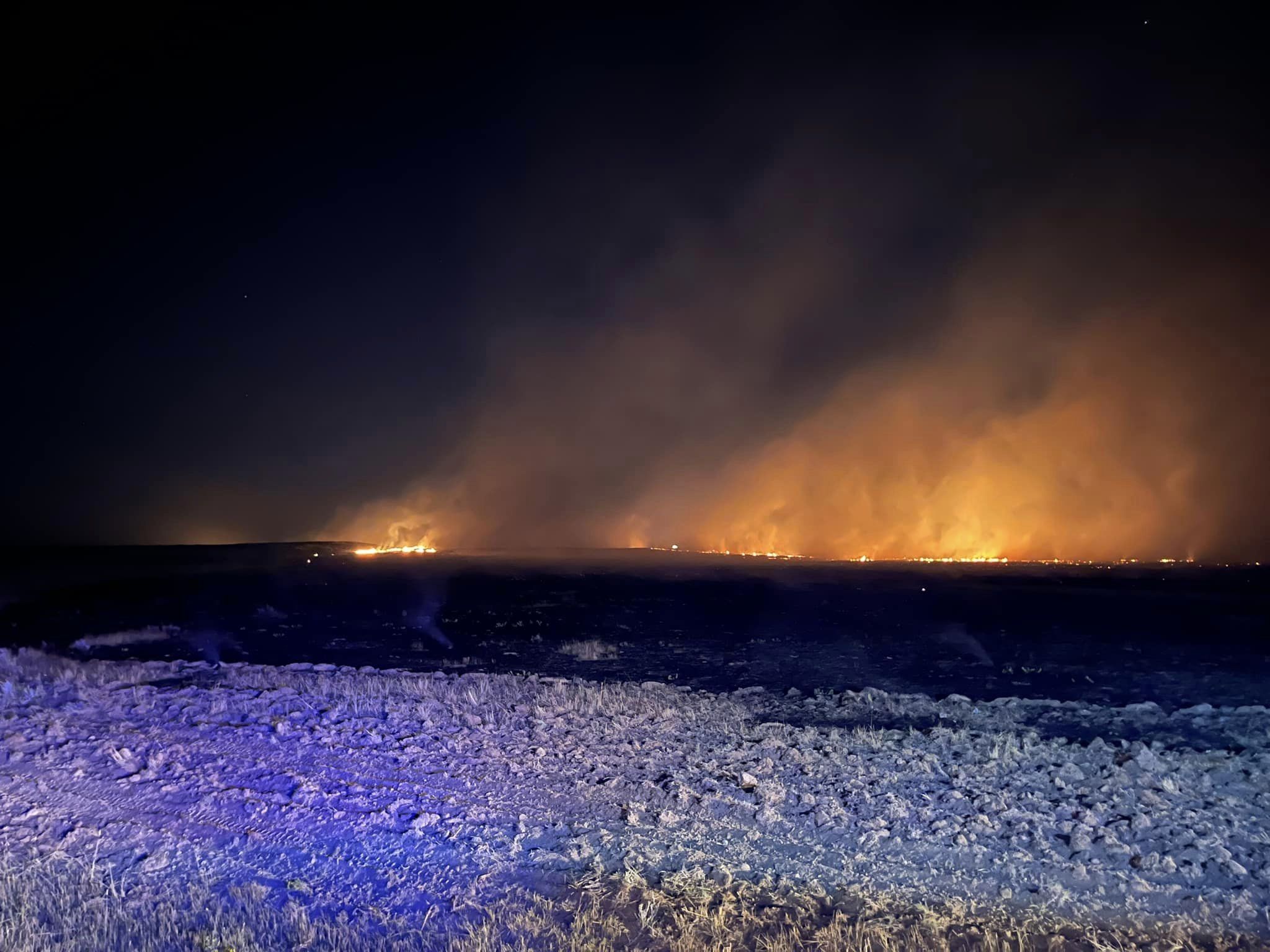 Powder River Fire Wildfire burns 163,000 acres in northern Wyoming, forcing evacuations ...