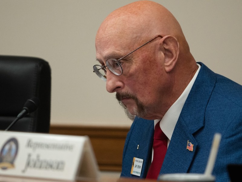 One Wyoming lawmaker with criminal history loses reelection bid. Another ekes out a victory.