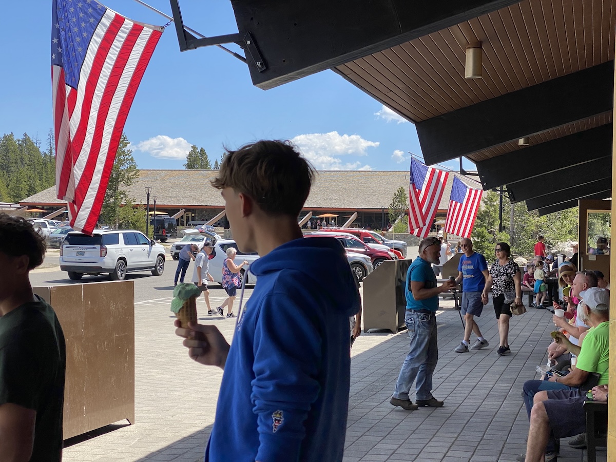 Wyoming’s 8,100 federal workers face deadline today to respond to Trump’s resignation offer