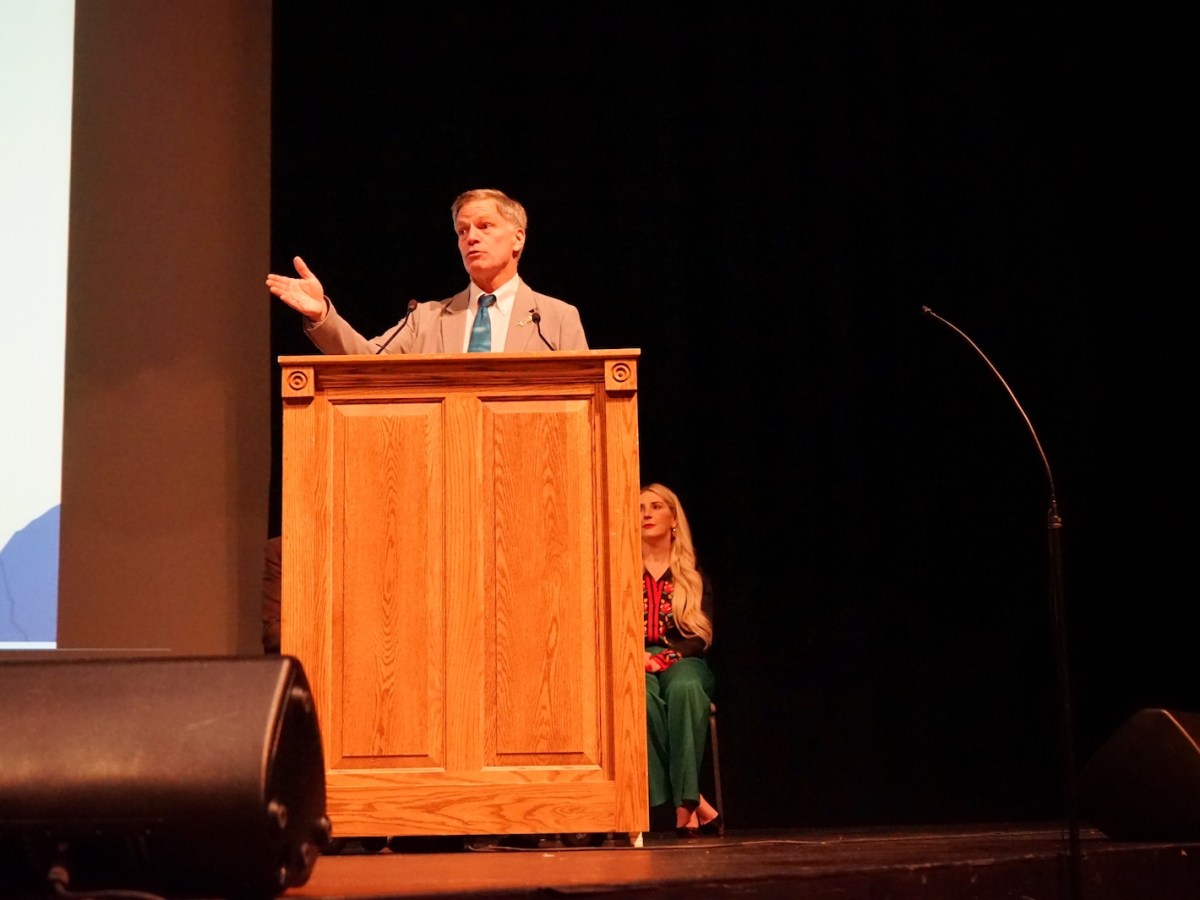 Governor: Paying for both public ed, expanded school choice poses ‘substantial concerns’ for Wyoming