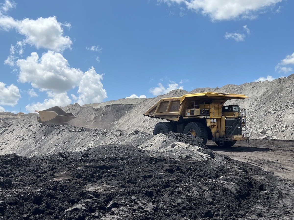 Trump greenlights 14.5 million-ton coal expansion in Wyoming