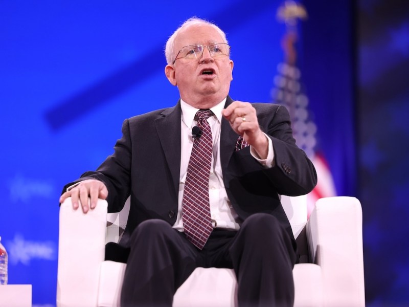 Attorney who backed Trump on Jan. 6 now urging Supreme Court to hear corner-crossing case