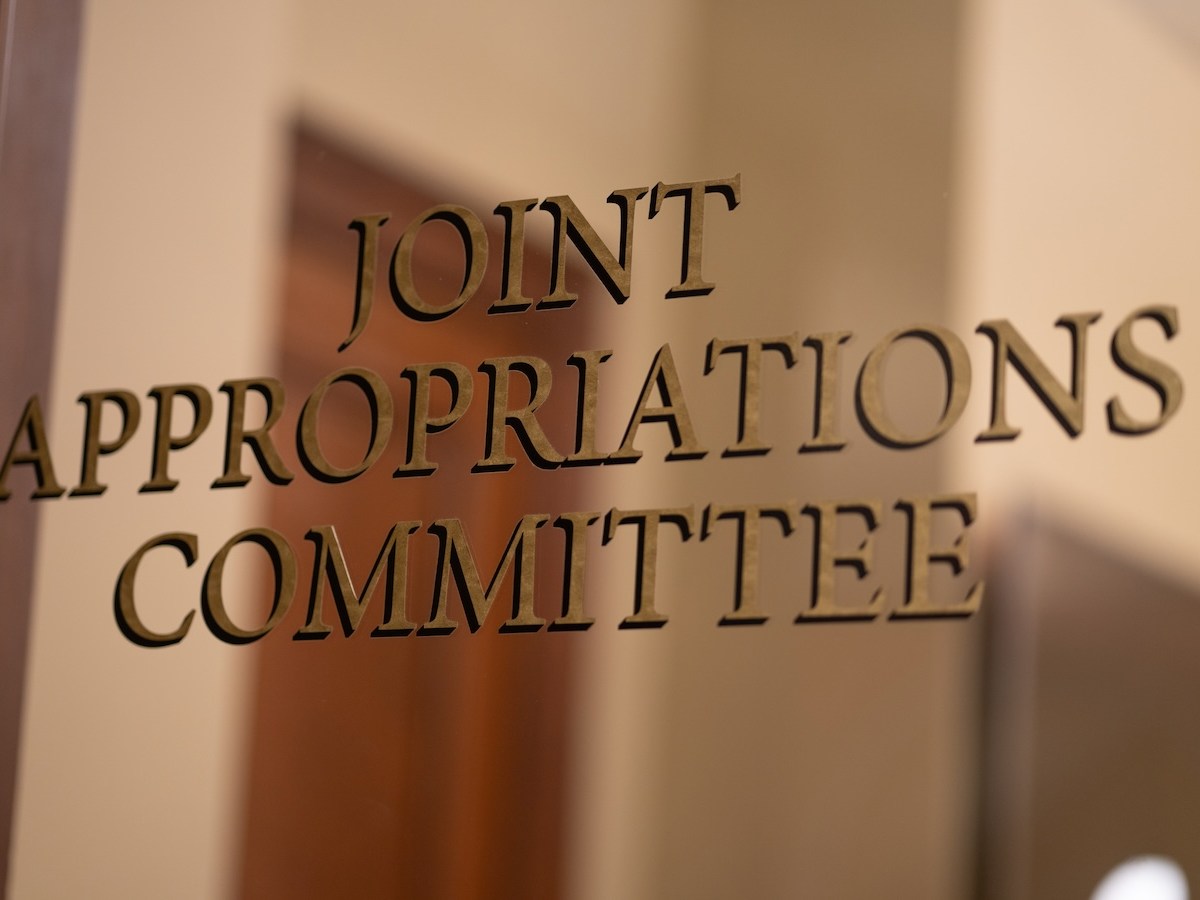 Wyoming lawmakers square off with business council over government’s role in economic development