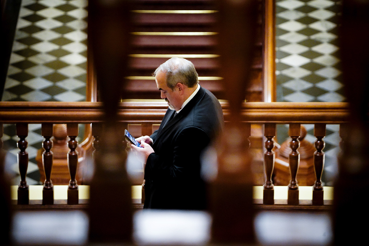 House makes first move to expand concealed carry, other gun rights in Wyoming