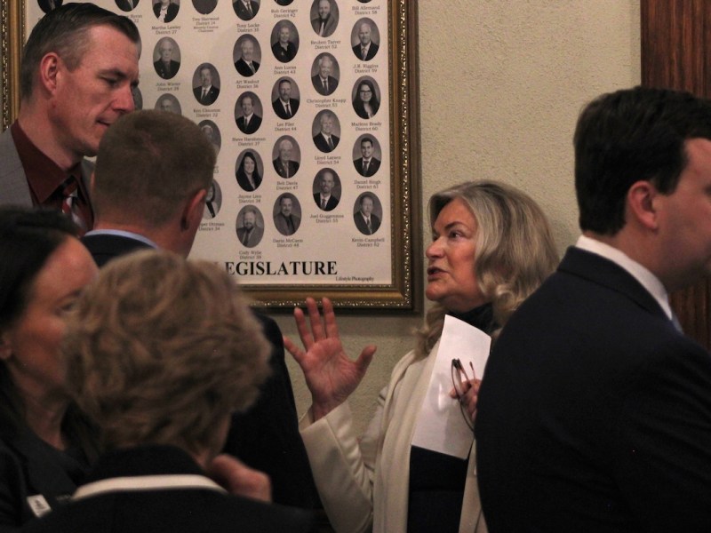 Lummis touts One Big Beautiful Bill, digital assets in address to state lawmakers