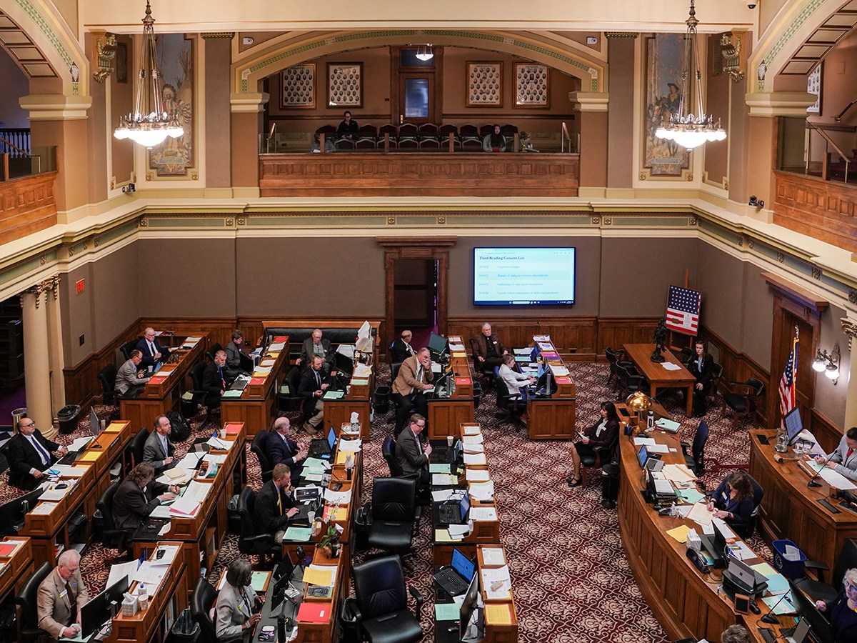 Wyoming lawmakers override four of Gov. Gordon’s budget vetoes