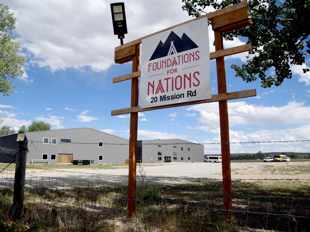 Who is the Christian legal group representing the Wind River church embroiled in sermon controversy?