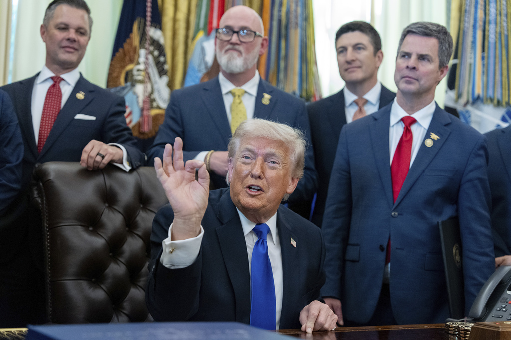 Trump gives go-ahead to major new oil pipeline into Wyoming