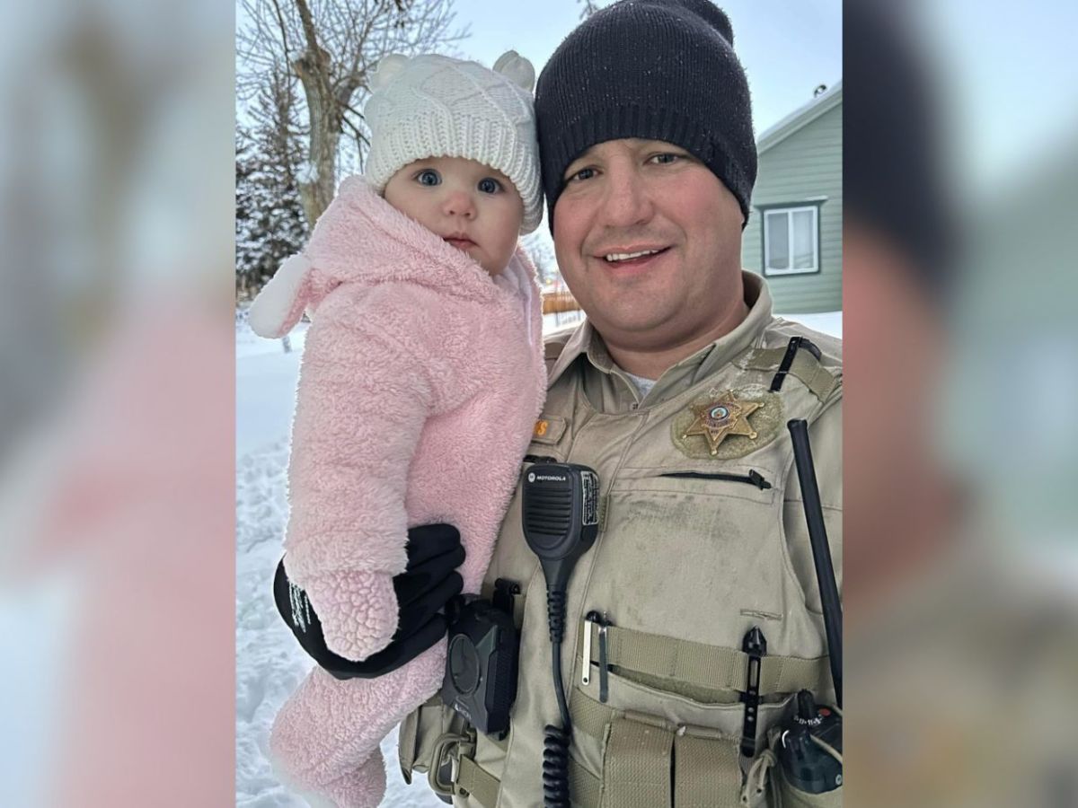 Deputy shot by man in Baggs remains in ‘critical condition’