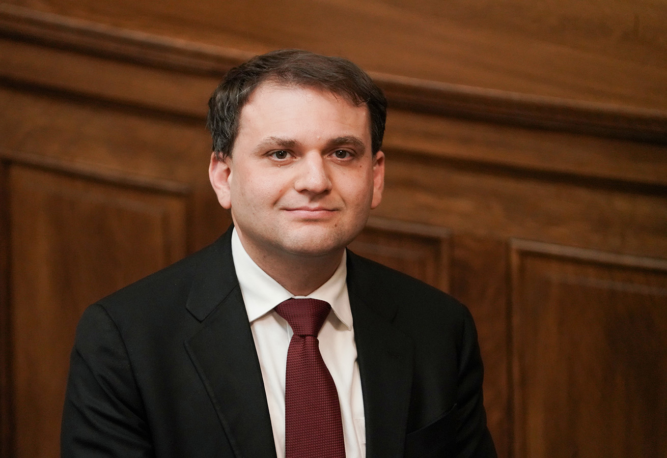 Wyoming lawyer files complaint against Gray for providing voter data to feds