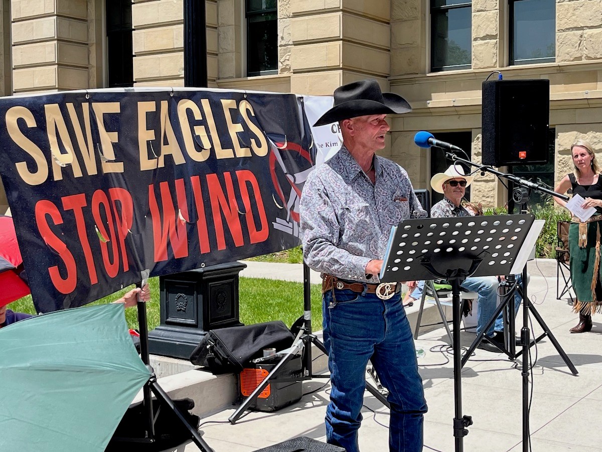 Wind energy critics rally at Capitol, warn of a ‘Wyoming Wind Wall’