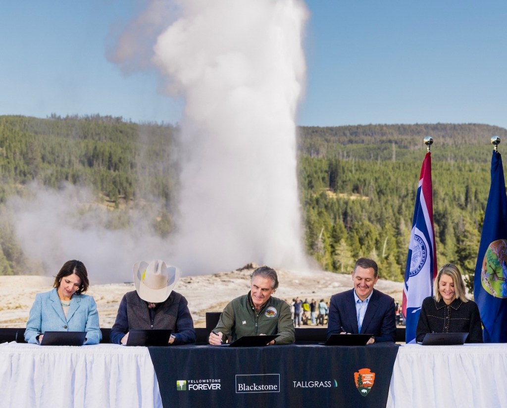 Yellowstone receives record $105 million gift for infrastructure, conservation, access